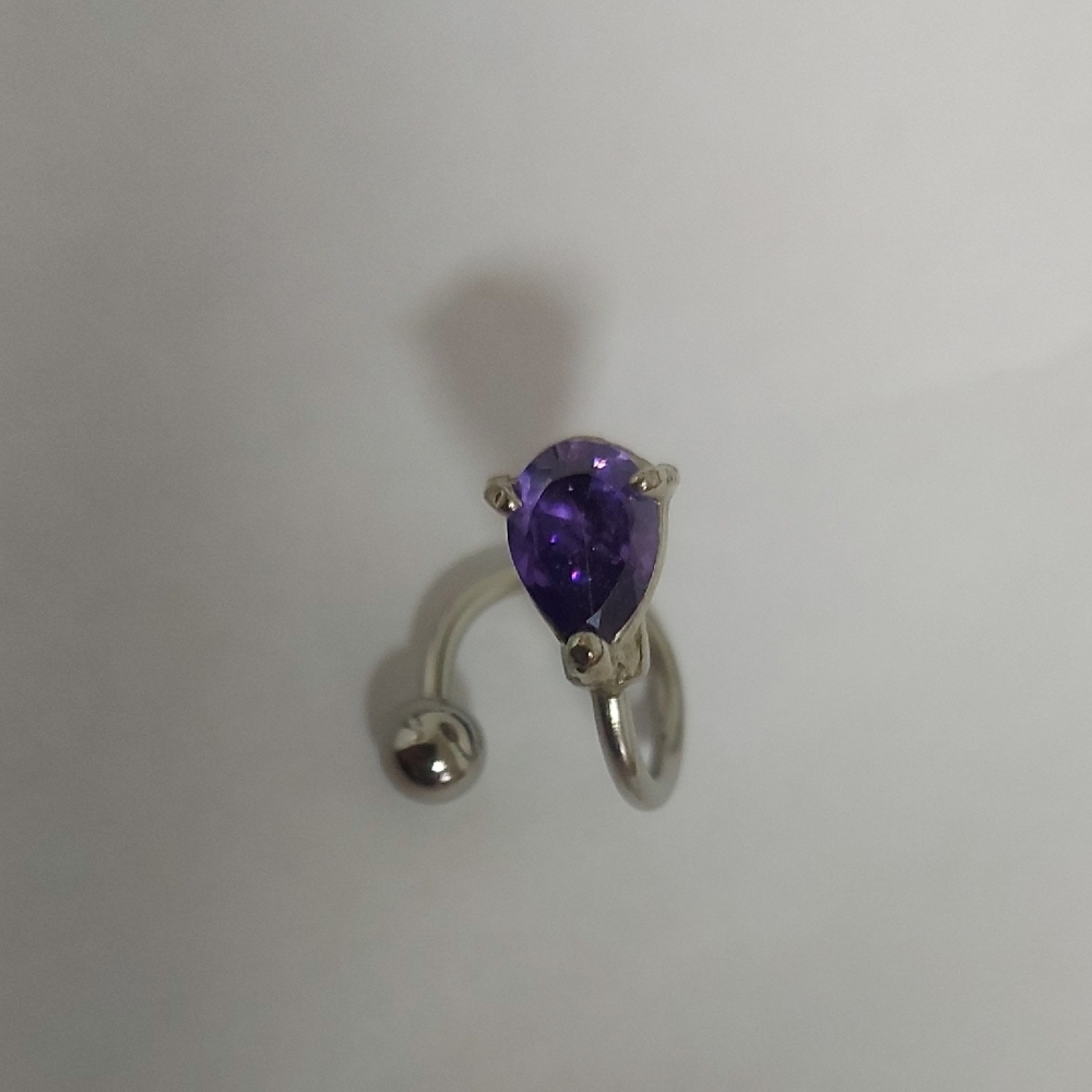 Elegant Silver and Purple Teardrop Ring